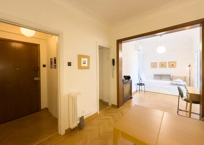 Kolonaki Room With A View